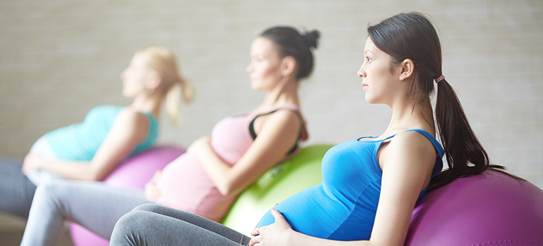 women working out while pregnant