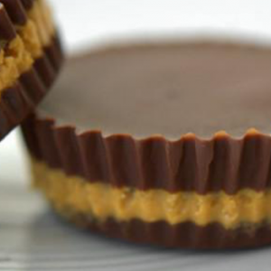 Healthy peanut butter cups